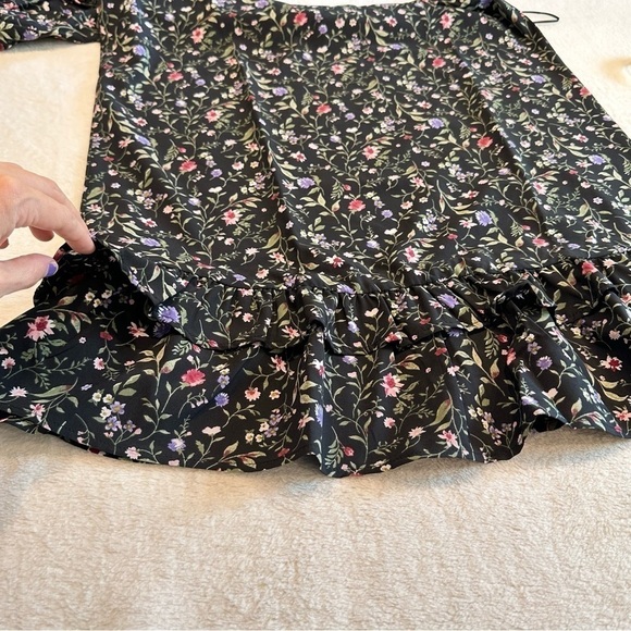 NWOT French Grey One Shoulder Floral Mini Dress - Picture 5 of 10
